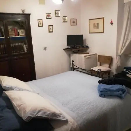 Il Ghiro Oda ve Kahvaltı *